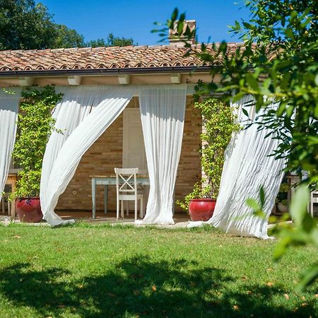 Casavostra - Ambience Suites Ostra Vetere Exterior photo