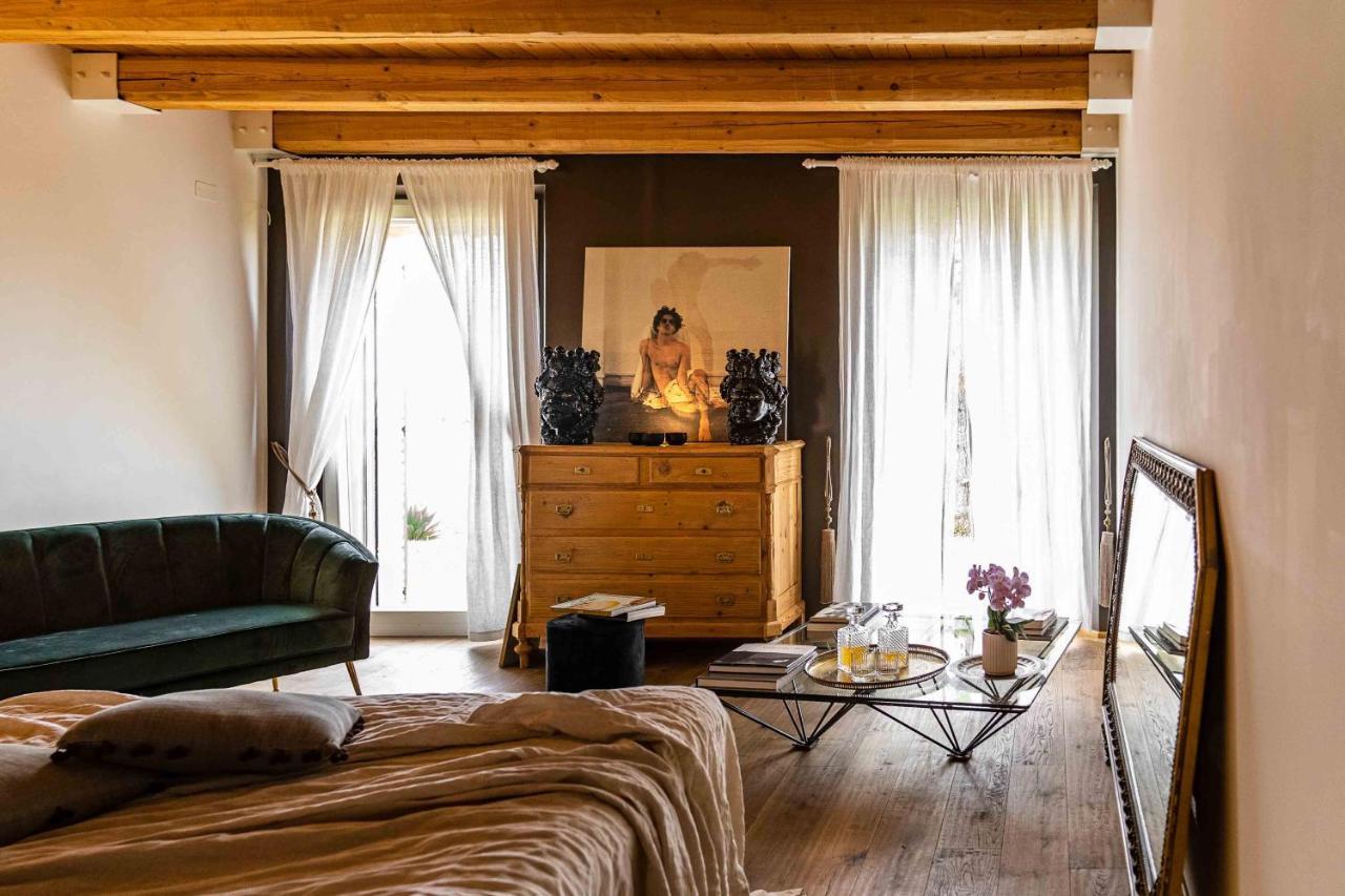 Casavostra - Ambience Suites Ostra Vetere Exterior photo