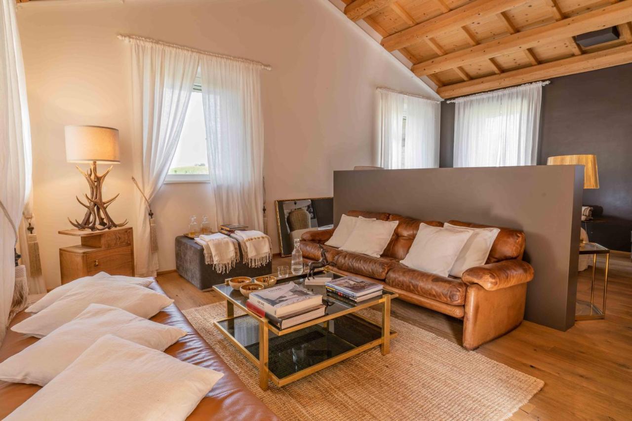 Casavostra - Ambience Suites Ostra Vetere Exterior photo