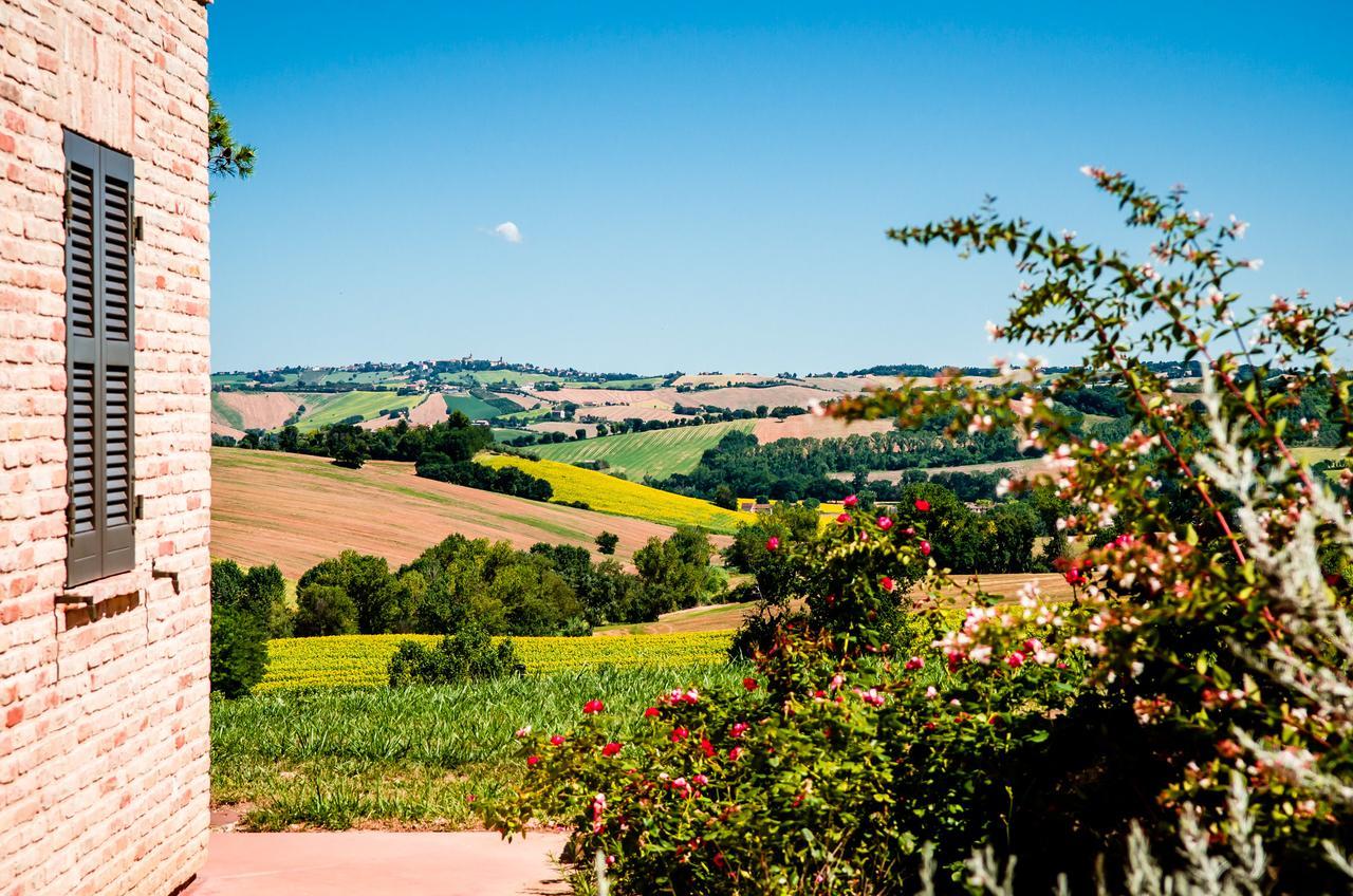 Casavostra - Ambience Suites Ostra Vetere Exterior photo